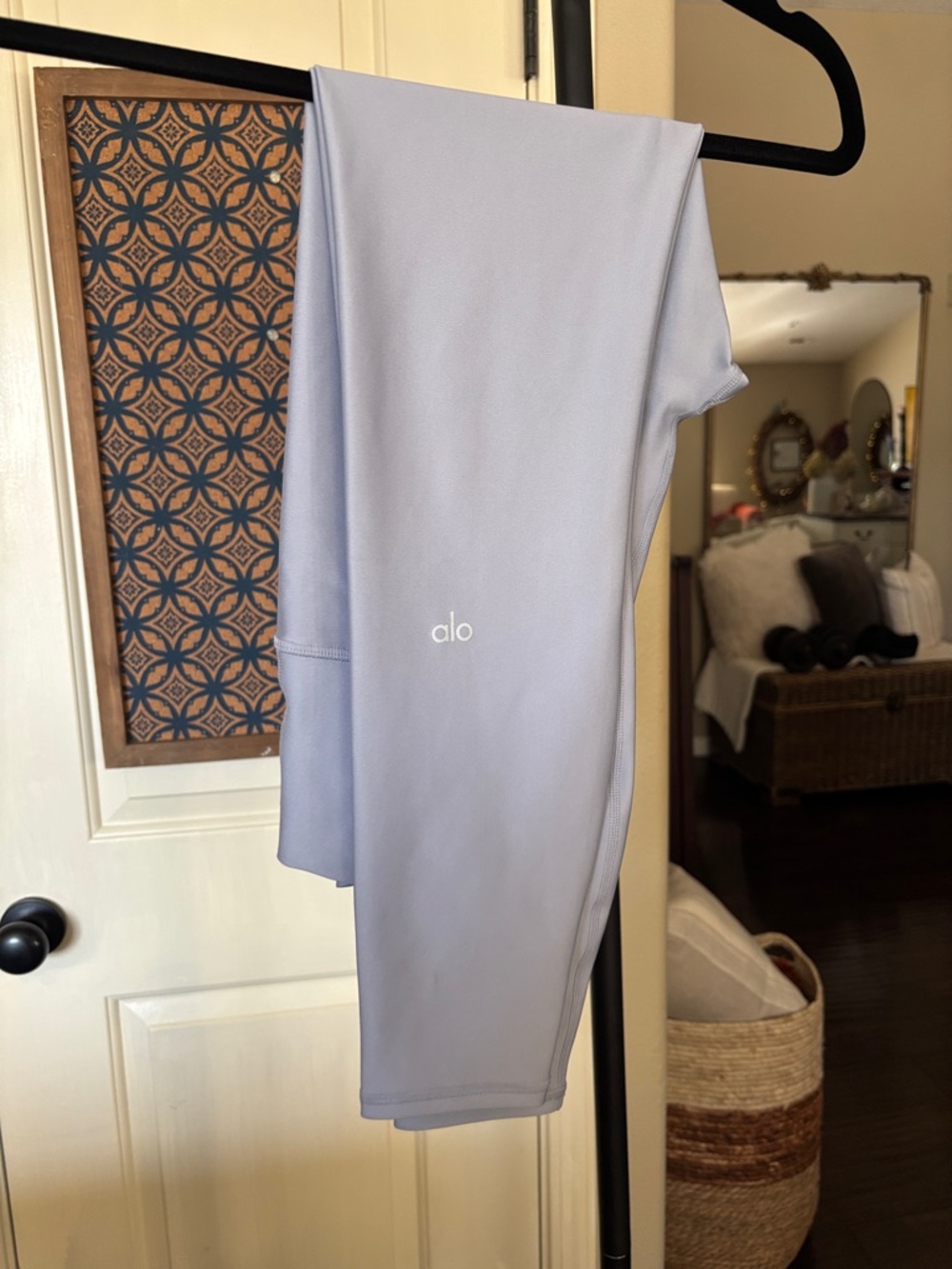 ALO Yoga Light Lavender High-Rise Leggings